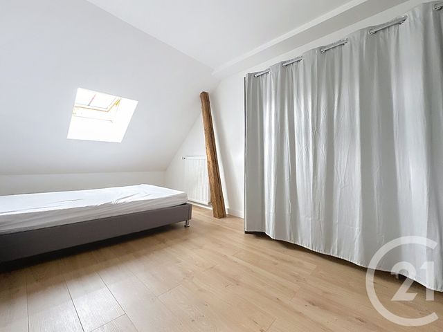 Appartement F3 à louer - 3 pièces - 58.0 m2 - DELLE - 90 - FRANCHE-COMTE - Century 21 Agence De La Gare
