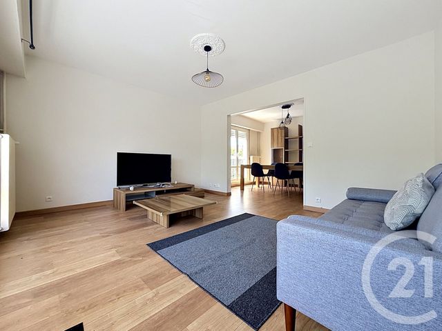 Appartement F2 à louer - 3 pièces - 66.59 m2 - MONTBELIARD - 25 - FRANCHE-COMTE - Century 21 Agence De La Gare