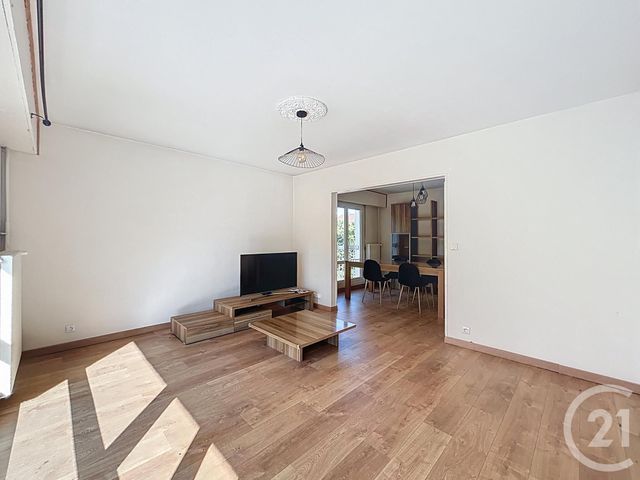Appartement F2 à louer - 3 pièces - 66.59 m2 - MONTBELIARD - 25 - FRANCHE-COMTE - Century 21 Agence De La Gare