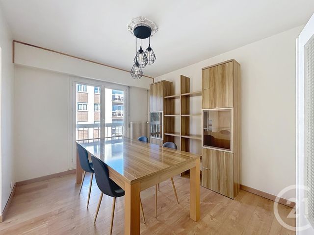 Appartement F2 à louer - 3 pièces - 66.59 m2 - MONTBELIARD - 25 - FRANCHE-COMTE - Century 21 Agence De La Gare