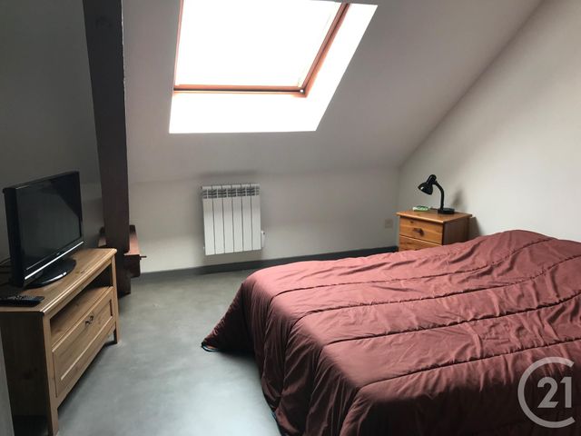 Appartement F2 à louer - 2 pièces - 56.0 m2 - COLOMBIER FONTAINE - 25 - FRANCHE-COMTE - Century 21 Agence De La Gare