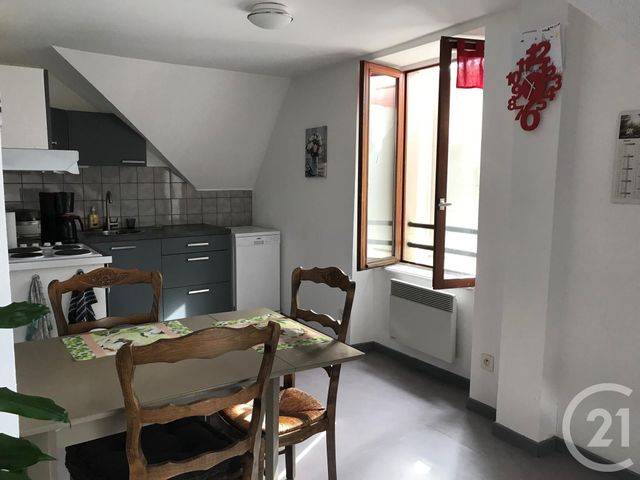 Appartement F2 à louer - 2 pièces - 56.0 m2 - COLOMBIER FONTAINE - 25 - FRANCHE-COMTE - Century 21 Agence De La Gare
