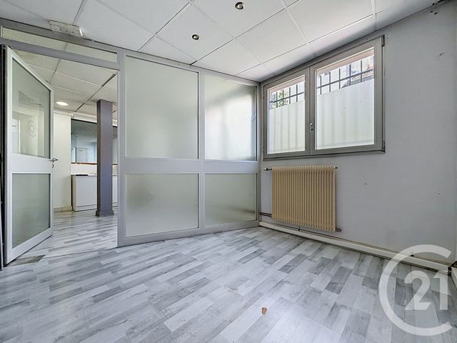 Appartement Local à louer - 3 pièces - 106.0 m2 - AUDINCOURT - 25 - FRANCHE-COMTE - Century 21 Agence De La Gare