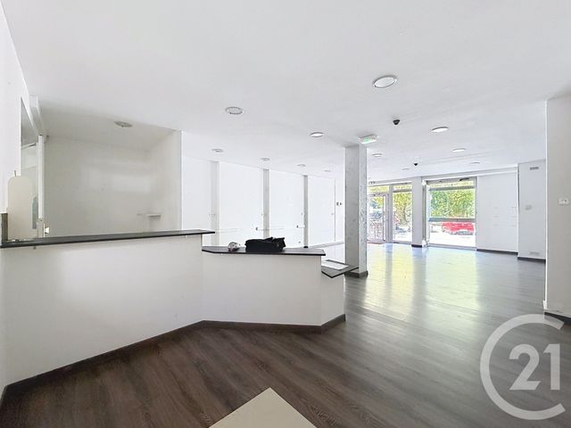 Appartement Local à louer - 3 pièces - 106.0 m2 - AUDINCOURT - 25 - FRANCHE-COMTE - Century 21 Agence De La Gare