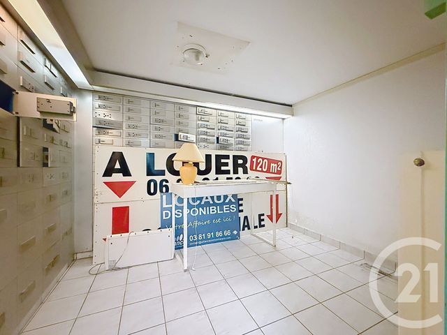 Appartement Local à louer - 3 pièces - 106.0 m2 - AUDINCOURT - 25 - FRANCHE-COMTE - Century 21 Agence De La Gare