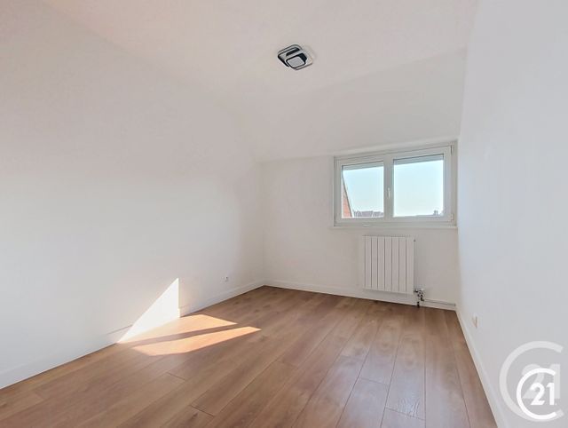 Appartement F6 à vendre - 6 pièces - 109.13 m2 - MONTBELIARD - 25 - FRANCHE-COMTE - Century 21 Agence De La Gare