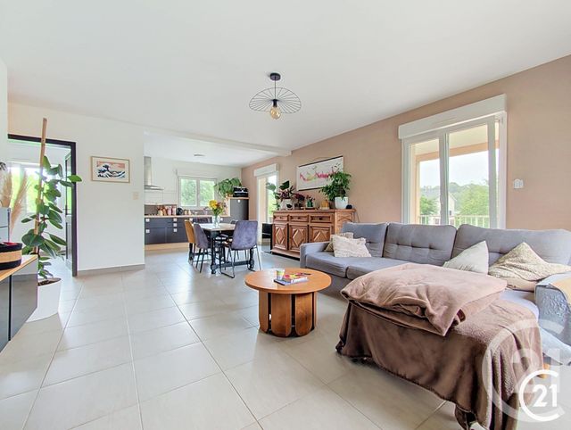 Appartement F5 à vendre - 5 pièces - 87.27 m2 - VOUJEAUCOURT - 25 - FRANCHE-COMTE - Century 21 Agence De La Gare