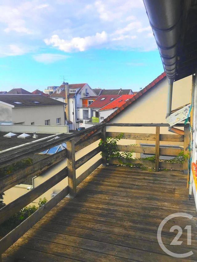 Appartement F5 à louer - 5 pièces - 85.0 m2 - AUDINCOURT - 25 - FRANCHE-COMTE - Century 21 Agence De La Gare