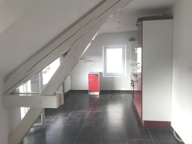 Appartement F5 à louer - 5 pièces - 85.0 m2 - AUDINCOURT - 25 - FRANCHE-COMTE - Century 21 Agence De La Gare