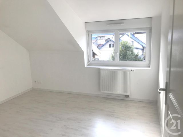 Appartement F5 à louer - 5 pièces - 85.0 m2 - AUDINCOURT - 25 - FRANCHE-COMTE - Century 21 Agence De La Gare