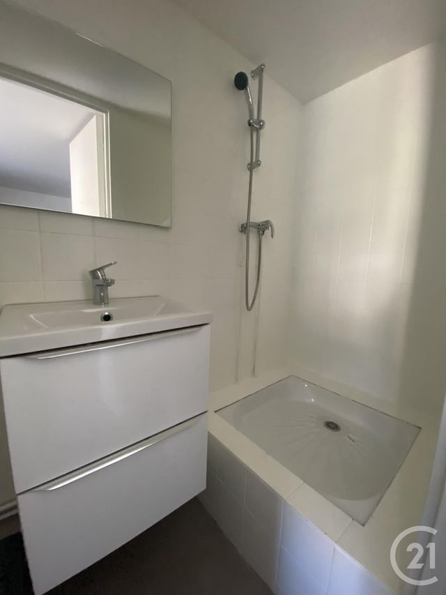 Appartement F1 à louer - 1 pièce - 33.4 m2 - MANDEURE - 25 - FRANCHE-COMTE - Century 21 Agence De La Gare