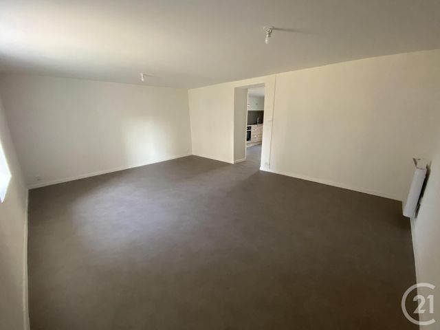 Appartement F1 à louer - 1 pièce - 33.4 m2 - MANDEURE - 25 - FRANCHE-COMTE - Century 21 Agence De La Gare