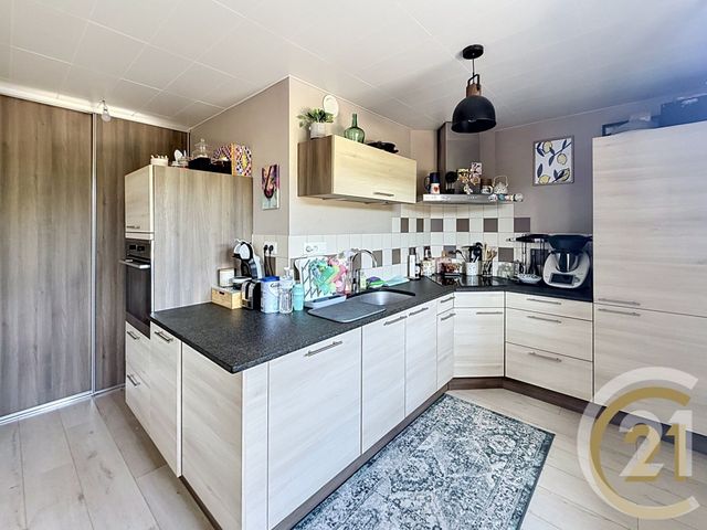 Appartement Duplex à vendre - 5 pièces - 100.0 m2 - DELLE - 90 - FRANCHE-COMTE - Century 21 Agence De La Gare