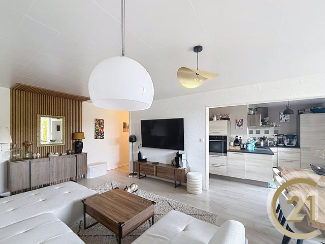 Appartement Duplex à vendre - 5 pièces - 100.0 m2 - DELLE - 90 - FRANCHE-COMTE - Century 21 Agence De La Gare