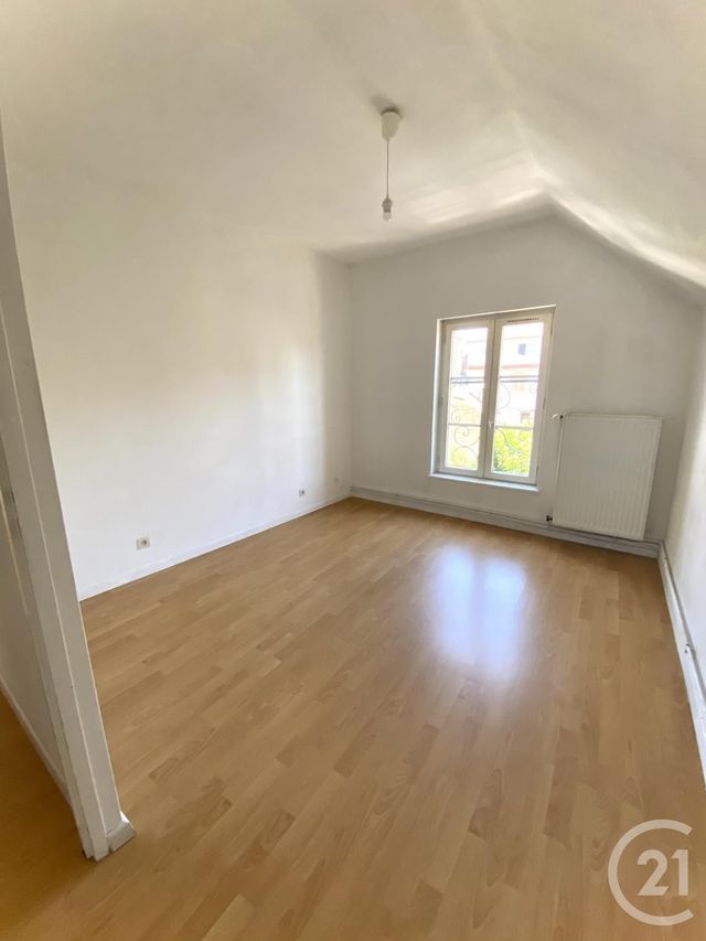 Appartement F2 à louer - 2 pièces - 57.03 m2 - MONTBELIARD - 25 - FRANCHE-COMTE - Century 21 Agence De La Gare