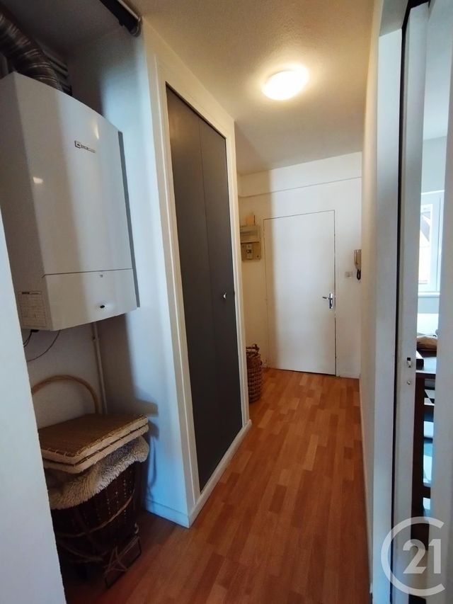 Appartement F2 à louer - 2 pièces - 57.03 m2 - MONTBELIARD - 25 - FRANCHE-COMTE - Century 21 Agence De La Gare