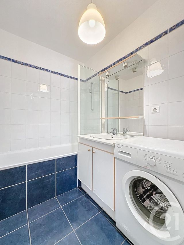 Appartement F2 à louer - 2 pièces - 45.0 m2 - VIEUX CHARMONT - 25 - FRANCHE-COMTE - Century 21 Agence De La Gare