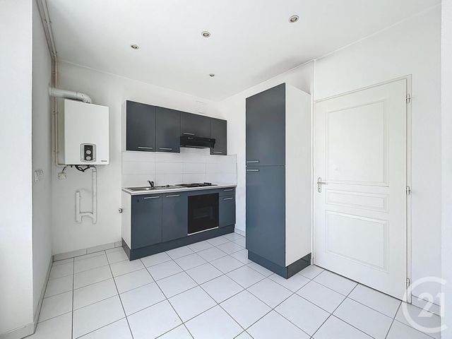 Appartement F2 à louer - 2 pièces - 45.0 m2 - AUDINCOURT - 25 - FRANCHE-COMTE - Century 21 Agence De La Gare