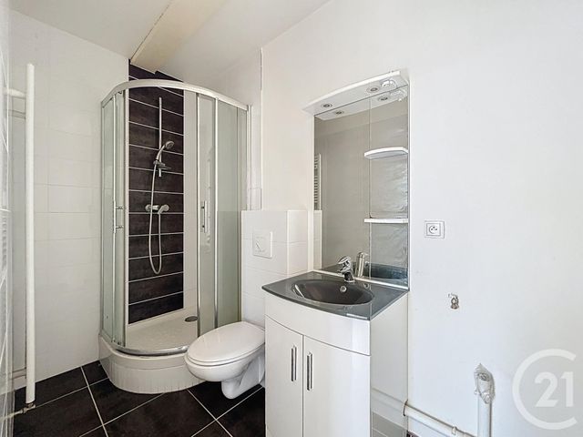 Appartement F2 à louer - 2 pièces - 45.0 m2 - AUDINCOURT - 25 - FRANCHE-COMTE - Century 21 Agence De La Gare