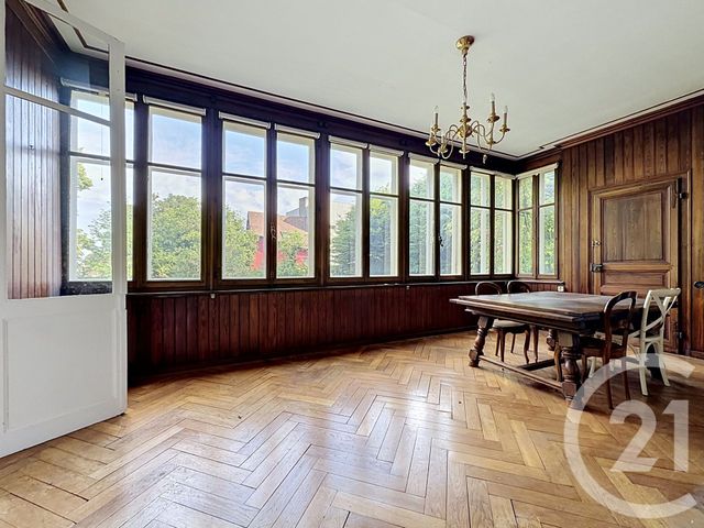 Appartement Atelier d'artiste à vendre - 4 pièces - 122.53 m2 - MONTBELIARD - 25 - FRANCHE-COMTE - Century 21 Agence De La Gare