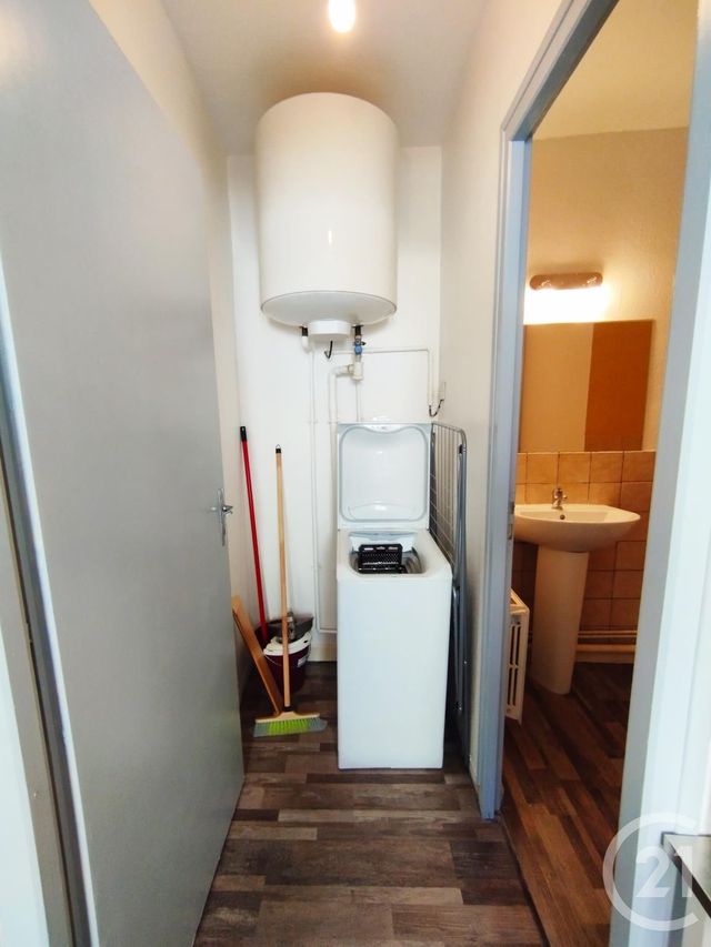 Appartement F1 à louer - 1 pièce - 19.0 m2 - MONTBELIARD - 25 - FRANCHE-COMTE - Century 21 Agence De La Gare
