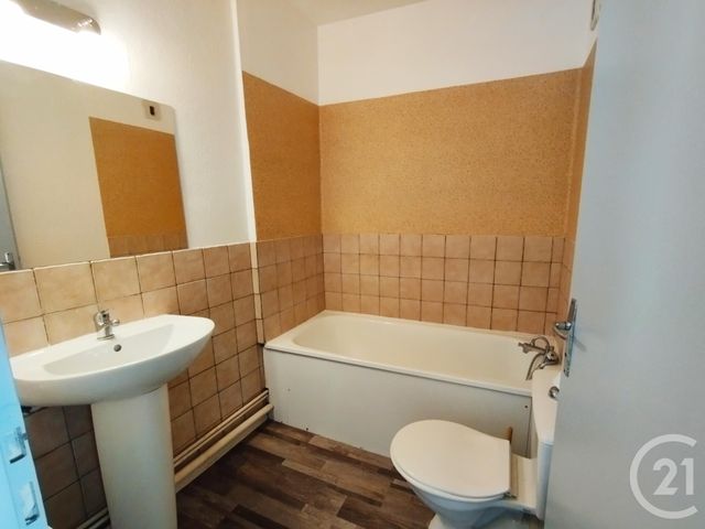Appartement F1 à louer - 1 pièce - 19.0 m2 - MONTBELIARD - 25 - FRANCHE-COMTE - Century 21 Agence De La Gare