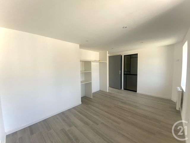 Appartement F2 à louer - 2 pièces - 36.0 m2 - TREVENANS - 90 - FRANCHE-COMTE - Century 21 Agence De La Gare