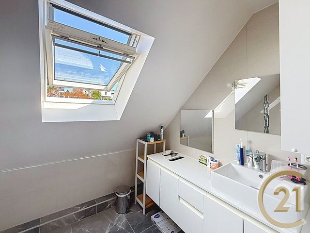 maison à vendre - 5 pièces - 122.0 m2 - COURCELLES LES MONTBELIARD - 25 - FRANCHE-COMTE - Century 21 Agence De La Gare