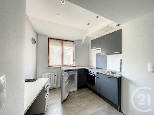 Appartement Studio à louer - 1 pièce - 28.0 m2 - MONTBELIARD - 25 - FRANCHE-COMTE - Century 21 Agence De La Gare