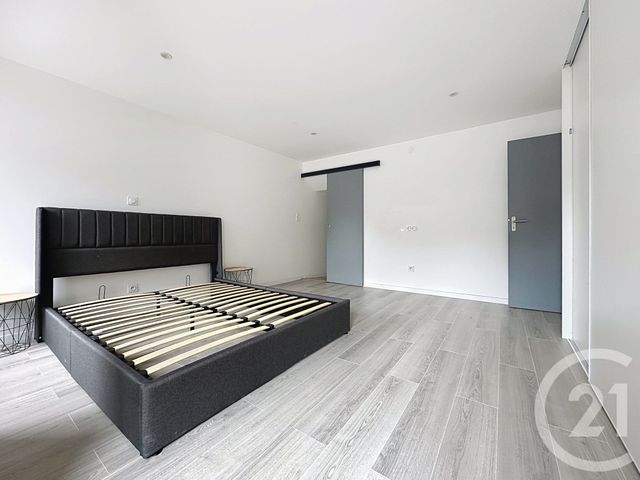 Appartement F2 à louer - 2 pièces - 37.0 m2 - TREVENANS - 90 - FRANCHE-COMTE - Century 21 Agence De La Gare