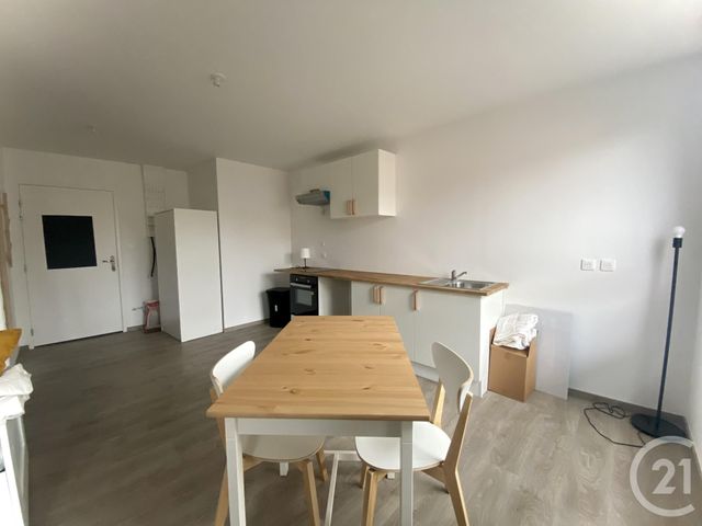 Appartement Studio à louer - 1 pièce - 30.0 m2 - AUDINCOURT - 25 - FRANCHE-COMTE - Century 21 Agence De La Gare