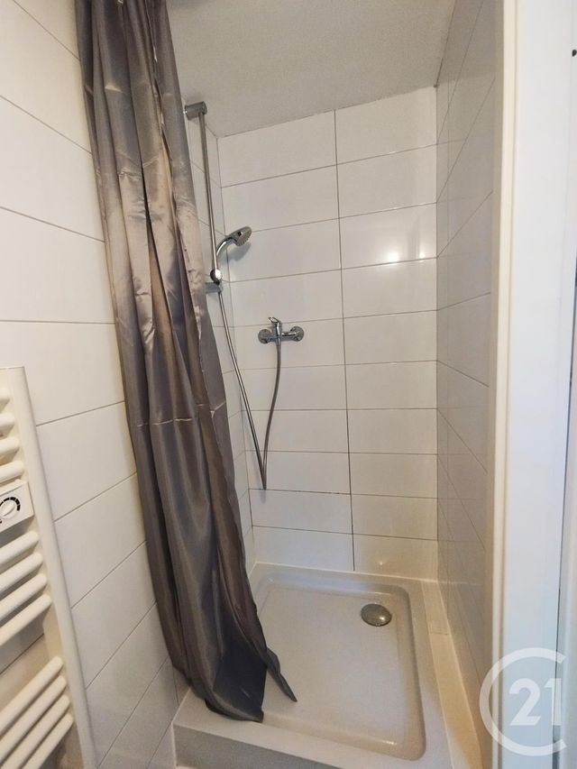 Appartement F2 à louer - 2 pièces - 21.91 m2 - MONTBELIARD - 25 - FRANCHE-COMTE - Century 21 Agence De La Gare