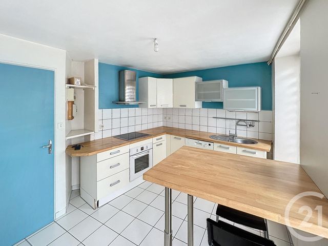 Appartement F4 à louer - 4 pièces - 82.0 m2 - MONTBELIARD - 25 - FRANCHE-COMTE - Century 21 Agence De La Gare