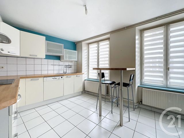 Appartement F4 à louer - 4 pièces - 82.0 m2 - MONTBELIARD - 25 - FRANCHE-COMTE - Century 21 Agence De La Gare