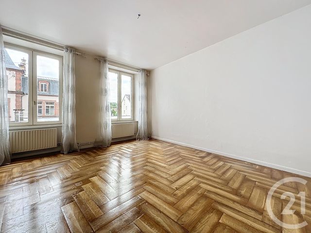 Appartement F4 à louer - 4 pièces - 82.0 m2 - MONTBELIARD - 25 - FRANCHE-COMTE - Century 21 Agence De La Gare