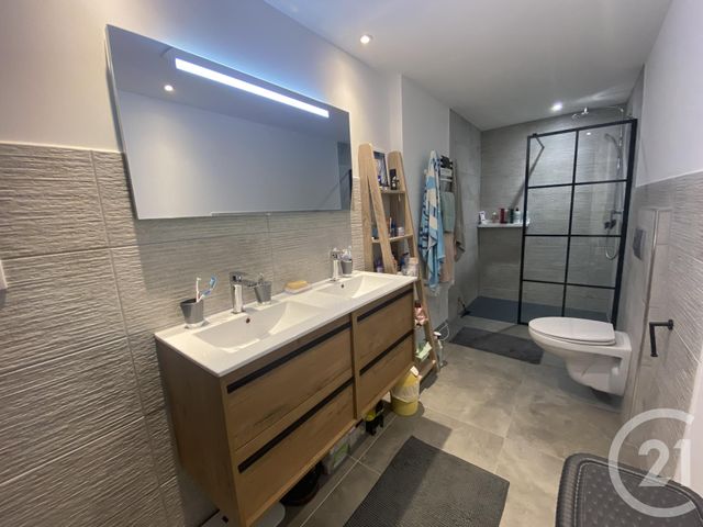 Appartement Loft à louer - 5 pièces - 115.0 m2 - LUZE - 70 - FRANCHE-COMTE - Century 21 Agence De La Gare