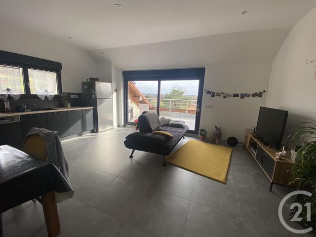 Appartement Loft à louer - 5 pièces - 115.0 m2 - LUZE - 70 - FRANCHE-COMTE - Century 21 Agence De La Gare
