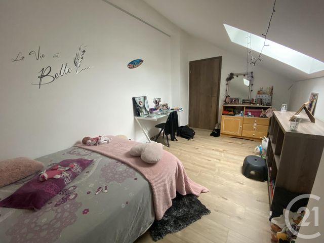 Appartement Loft à louer - 5 pièces - 115.0 m2 - LUZE - 70 - FRANCHE-COMTE - Century 21 Agence De La Gare
