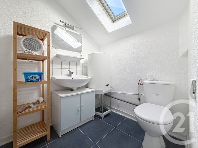 Appartement F1 à louer - 1 pièce - 24.0 m2 - SOCHAUX - 25 - FRANCHE-COMTE - Century 21 Agence De La Gare