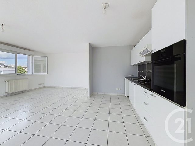 Appartement F3 à vendre - 3 pièces - 67.83 m2 - STE SUZANNE - 25 - FRANCHE-COMTE - Century 21 Agence De La Gare