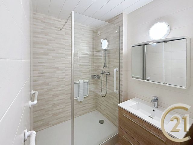 Appartement F3 à vendre - 3 pièces - 63.0 m2 - MONTBELIARD - 25 - FRANCHE-COMTE - Century 21 Agence De La Gare