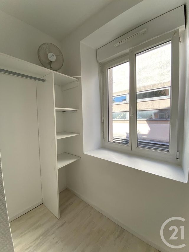 Appartement F2 à louer - 2 pièces - 48.0 m2 - AUDINCOURT - 25 - FRANCHE-COMTE - Century 21 Agence De La Gare