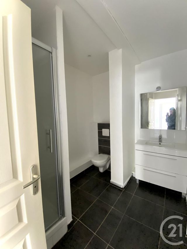 Appartement F2 à louer - 2 pièces - 48.0 m2 - AUDINCOURT - 25 - FRANCHE-COMTE - Century 21 Agence De La Gare