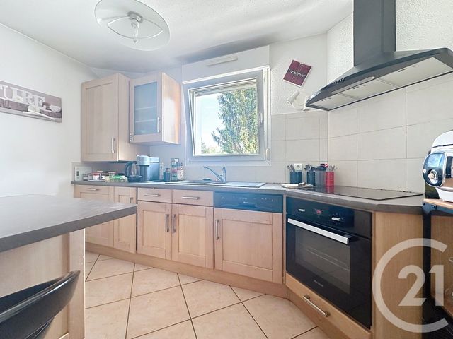 Appartement F3 à louer - 3 pièces - 74.0 m2 - MONTBELIARD - 25 - FRANCHE-COMTE - Century 21 Agence De La Gare