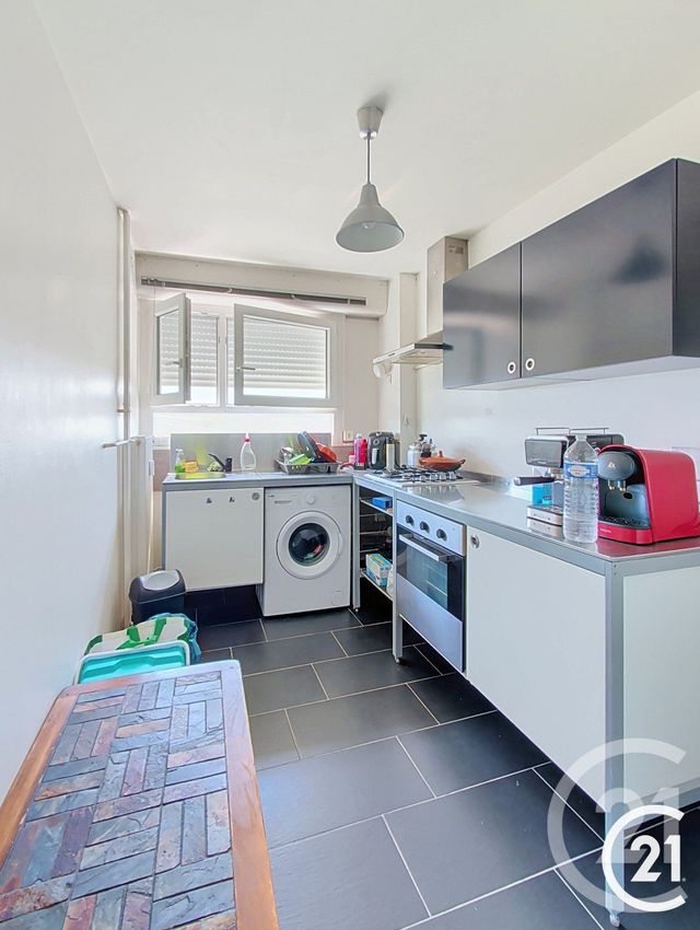 Appartement F2 à vendre - 2 pièces - 49.81 m2 - MONTBELIARD - 25 - FRANCHE-COMTE - Century 21 Agence De La Gare