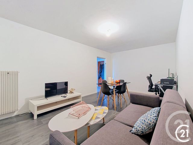 Appartement F2 à vendre - 2 pièces - 49.81 m2 - MONTBELIARD - 25 - FRANCHE-COMTE - Century 21 Agence De La Gare