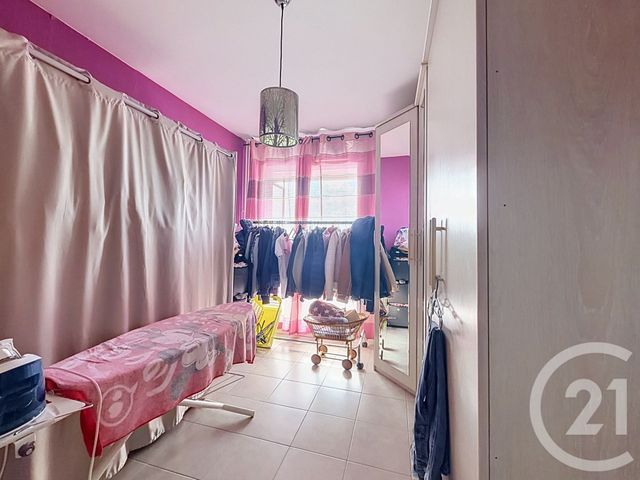 Appartement F4 à vendre - 4 pièces - 81.0 m2 - SOCHAUX - 25 - FRANCHE-COMTE - Century 21 Agence De La Gare