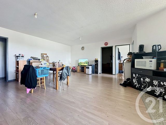 Appartement F4 à louer - 4 pièces - 120.0 m2 - AUDINCOURT - 25 - FRANCHE-COMTE - Century 21 Agence De La Gare