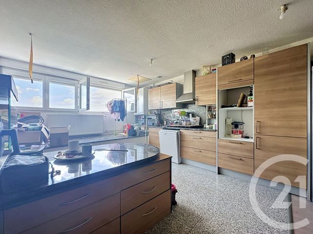 Appartement F4 à louer - 4 pièces - 120.0 m2 - AUDINCOURT - 25 - FRANCHE-COMTE - Century 21 Agence De La Gare