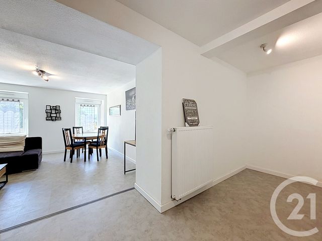 Appartement F2 à vendre - 2 pièces - 56.3 m2 - ARBOUANS - 25 - FRANCHE-COMTE - Century 21 Agence De La Gare